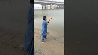 Amazing fishing hook throw at beautiful fishing point near river  chenab river  fish [upl. by Magner]