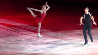 Champions show Volosozhar  Trankov quotSkyfallquot 00829 [upl. by Akeem240]