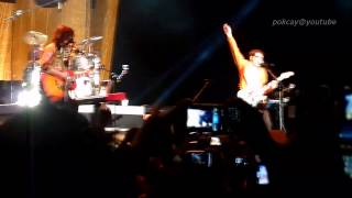 HD Weezer  AKB48 Heavy RotationIsland in The Sun Live in Jakarta 2013 [upl. by Nawat289]