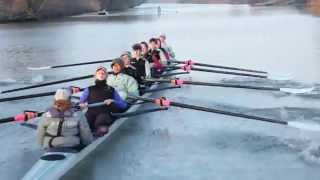 Cambridge rowers training VERY early in the morning [upl. by Joella]