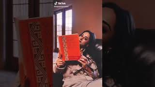 Jeanine Mason Show us his book of the moment 1 [upl. by Etty125]