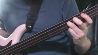 Fretless bass lesson Sliding harmonics [upl. by Mimajneb]