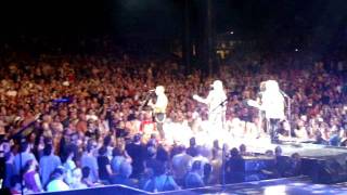 DEF LEPPARD  quotTwo Steps Behindquot Chicago  July 28th 2011 [upl. by Kcirddehs]