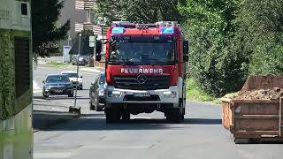 gemeldeter Carportbrand Einsatzfahrten zum Brandeinsatz in Bovenden [upl. by Statis862]