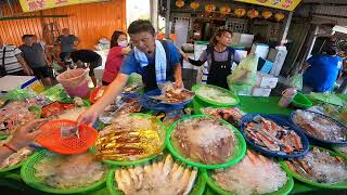 開場就一路熱賣 金獅湖 興達港觀光漁港 興達港王中皇 海鮮拍賣 海鮮叫賣哥 叫賣哥 [upl. by Neyut747]