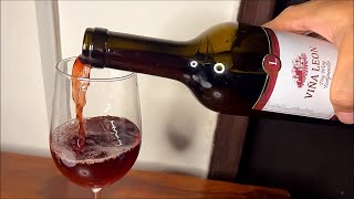 Vina Leon Dry wine review [upl. by Atwekk928]