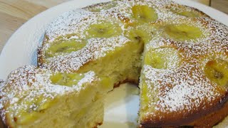 2 bananes et 1 oeuf pour un gâteau moelleux et très délicieux 86  Easy Banana Cake Recipe [upl. by Windy867]