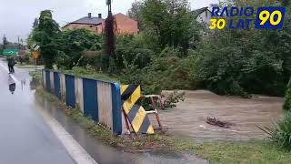 Zebrzydowice Woda przelewa się przez most i wylewa ze stawu quotMłyńszczokquot 14092024 [upl. by Ghiselin426]