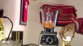 Vitamix 750 Carrot Juice [upl. by Naitirb]