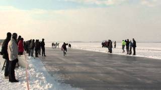 Marathon schaatsen op natuurijs op Schildmeer 29122010 deel 2 [upl. by Eamon]