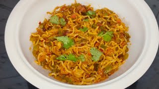 Schezwan Maggi  Chinese Maggi Recipe Time4cook [upl. by Quitt]