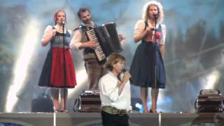 Hansi Hinterseer Koncert Ballerup Super Arena Danmark 2632011 nr 2 [upl. by Adolfo200]