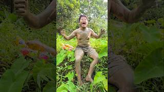 Survival Skills How to Escape from a Swamp survival comedy lifehacks shorts funny food [upl. by Mac240]