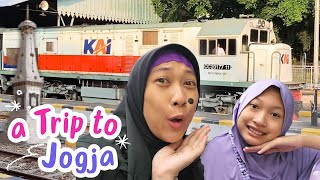 Aqilla Liburan Ke Yogyakarta Naik Kereta Api 😄 Aqillas Diary [upl. by Eannej]