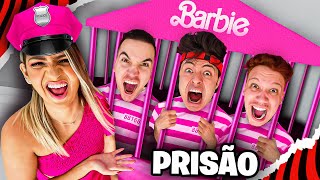 SOBREVIVENDO A PRISÃO DA BARBIE POR 24 HORAS [upl. by Dace]