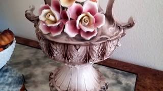 Capodimonte rare vintage antique collector porcelain urn vase just beautiful Italy 01 [upl. by Caye]