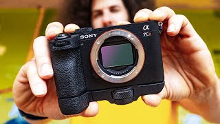 Sony a7CR HandsOn pREVIEW BLOWN AWAY I DIDN’T SEE THIS COMING vs a7R V [upl. by Wilek]