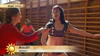 Barnen samlade pengar – nu möter de Gladiatorerna i en hinderbana  Nyhetsmorgon TV4 [upl. by Ahsennek539]