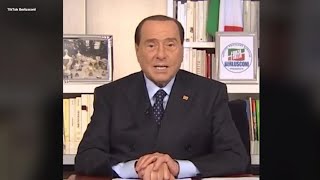 Berlusconi quotAuguri a chi torna a scuola solo chi ci crede vincequot [upl. by Antony]