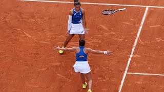 Sara Errani Jasmine Paolini they beat Mirra Andreeva Diana Shnaider 26 61 107 Tennis ITALY [upl. by Yunick]