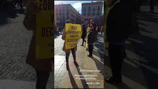 Manifestaciones por las homologaciones de títulos profesionales en España [upl. by Nwahsem379]