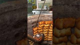 Xinjiang’s roasted buns are crispy outside and soft inside Each bite brings boundless satisfaction [upl. by Auqcinahs]