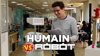 Humain VS robot  LOL [upl. by Oralee]