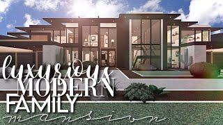 ROBLOX  Bloxburg Luxurious Modern Family Mansion 209k  No Large Plot  House Speed Build [upl. by Julius]