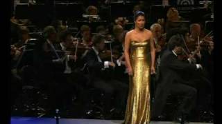 Operngala Anna Netrebko  quotBehind the scenesquot Teil1 [upl. by Yzeerb]