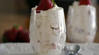 FRESAS CON CREMA  Cómo Hacer Fresas Con Crema  SyS [upl. by Sharon]