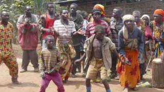 Rwanda  Pygmy Dance near Ruhengeri [upl. by Eardnoed]