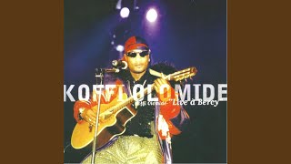 Entrée de Koffi Olomide Live [upl. by Broadbent164]