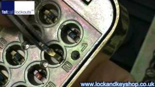 How to change the code on a digital lock [upl. by Akierdna]