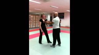 cursus weerbaarheid zelfverdediging voor vrouwenselfdefence for women [upl. by Olmsted725]