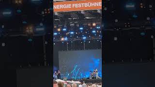 Resi Reiner auf der FM4 Bühne beim Donauinsel Fest 2024 [upl. by Eimrots]