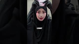 Ada Cosplayer Berhijab  Wajahnya Mirip Siapa Ya [upl. by Aisset701]