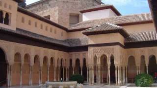 La Alhambra de Granada Arquitectura Nazarí [upl. by Ademla621]