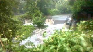 Sparkill Creek Waterfall at Dam Piermont NY  845am Hurricane Irene [upl. by Jain]