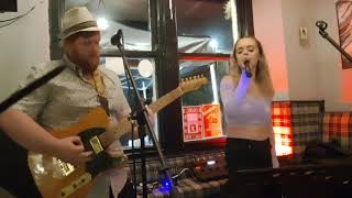 9  5 Dolly Parton cover by Tahiti  Duo at The Kings Arms 270924 [upl. by Mialliw]