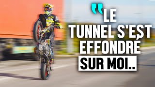 Louis 24 ans frôle la MORT en passant sous un TUNNEL en MOTO [upl. by Llieno809]