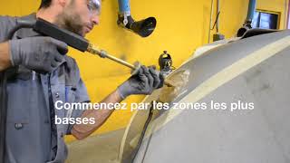 Apprendre les bases en carrosserie  Débosseler par inertie tireclou [upl. by Ary909]