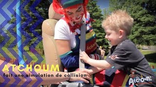 ATCHOUM essai un simulateur de collision de voiture  Émission «Tordus» [upl. by Aneg396]