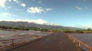 Hawaii Tsunami 31111 REAL FOOTAGE the same tsunami that hit Japan [upl. by Kemp]