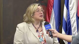 Entrevista a la directora general de Educación Secundaria Jenifer Cherro [upl. by Nosnibor697]