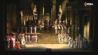 Verdi Aida  Győzelmi kórus és bevonulási induló  Triumphal Chorus and March 2011 [upl. by Eerrehs152]