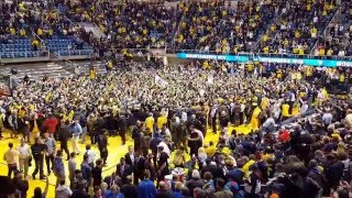 Country Roads Full  11 West Virginia Beats 1 Kansas 11216 [upl. by Lucille]