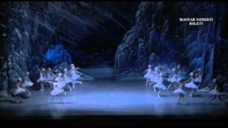 A diótörő  The Nutcracker  Dance of the Snowflakes  Hungarian National Ballet Company [upl. by Mirak991]