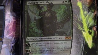 Vivien of the Arkbow Planeswalker Deck MTG Magic the Gathering [upl. by Lethia]