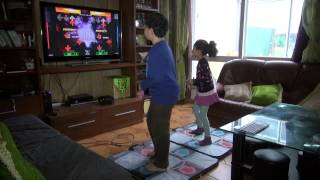 stepmania DanceDanceRevolution jeux et tapis de dance par Adam et Neda dEvry 91 song [upl. by Arammahs719]