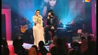 Siti Nurhaliza amp Noh  Begawan Solo live [upl. by Nolava636]